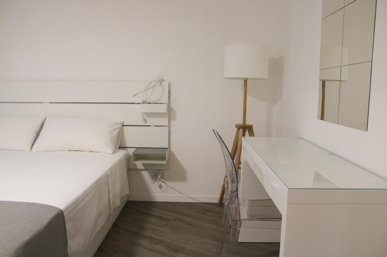 Palazzo Caltagirone Suite ปาแลร์โม ภายนอก รูปภาพ