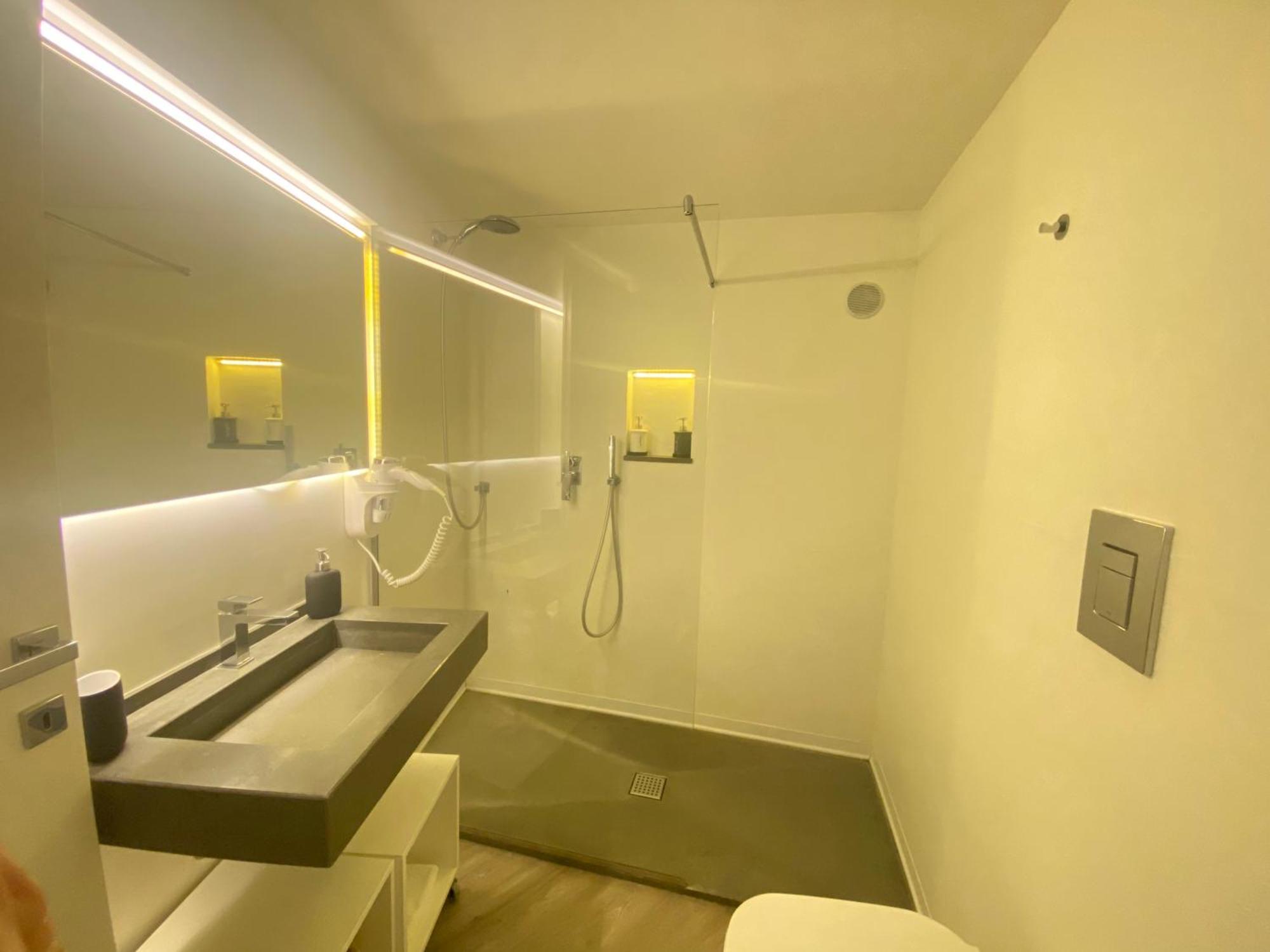 Palazzo Caltagirone Suite ปาแลร์โม ภายนอก รูปภาพ