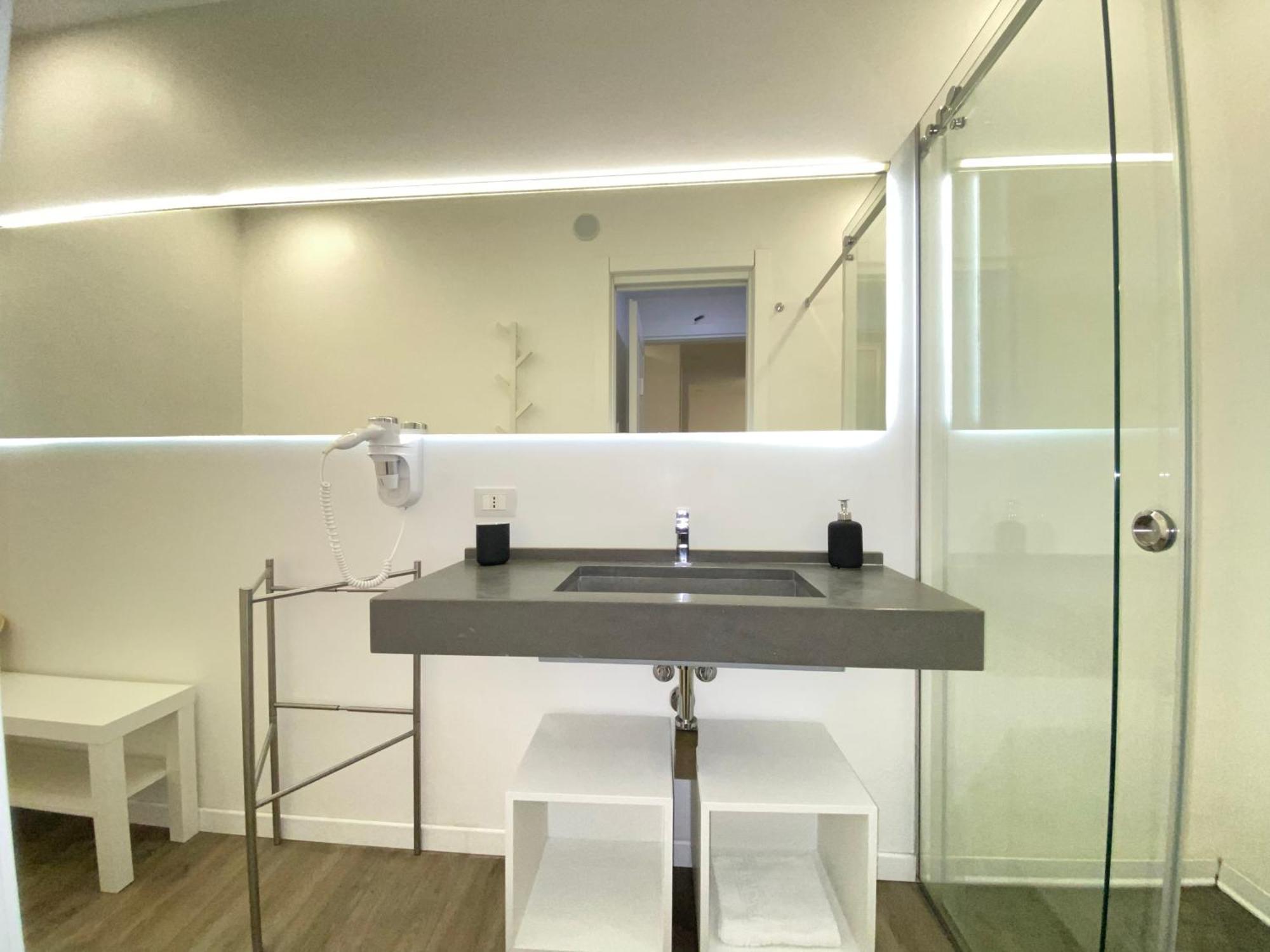 Palazzo Caltagirone Suite ปาแลร์โม ภายนอก รูปภาพ