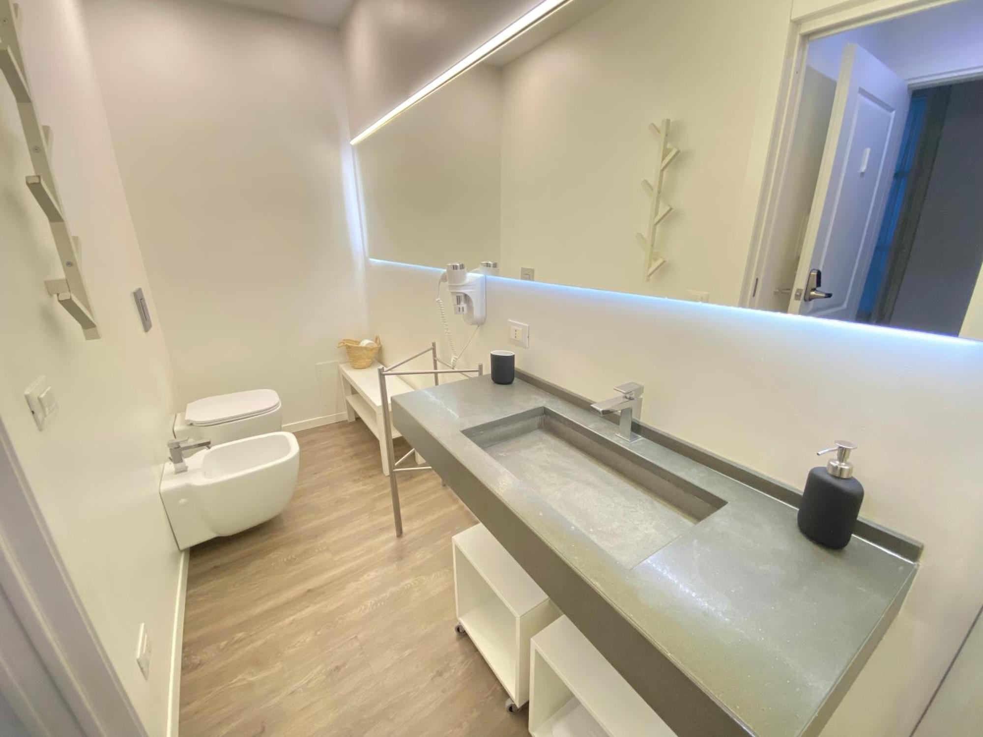 Palazzo Caltagirone Suite ปาแลร์โม ภายนอก รูปภาพ
