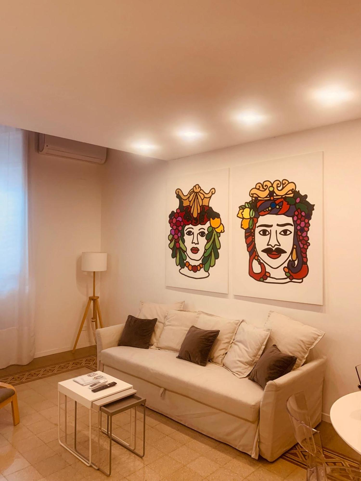 Palazzo Caltagirone Suite ปาแลร์โม ภายนอก รูปภาพ